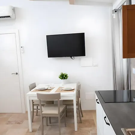 Zenna - Arco Pronti Apartment